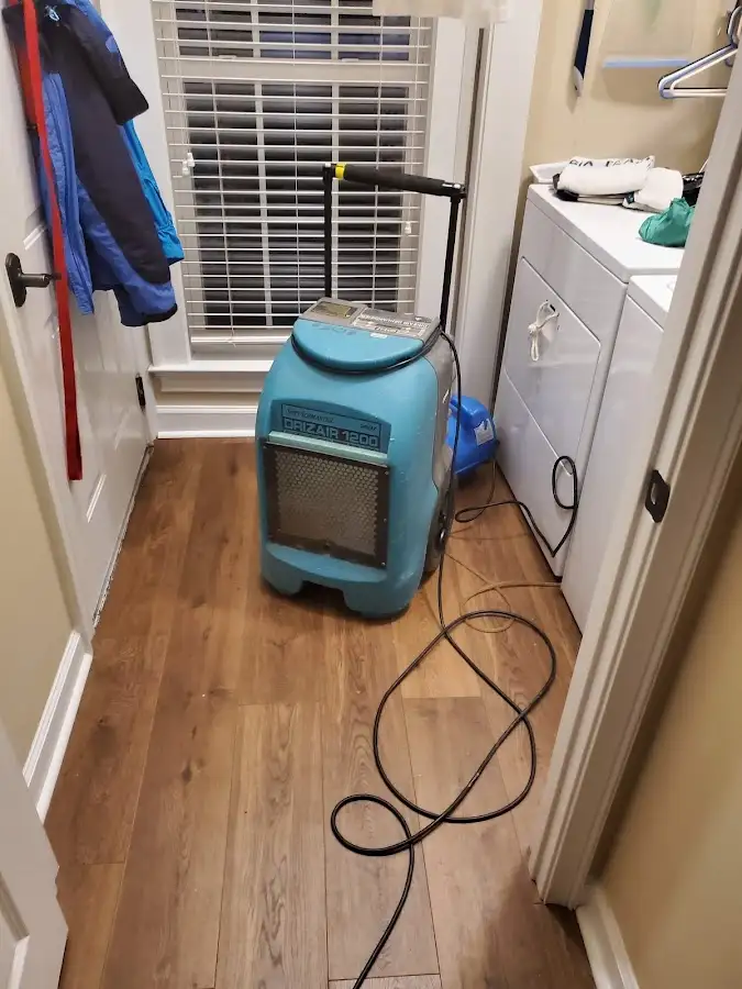 Commercial dehumidifier deployed for Flood Damage Cleanup in Vernon Hills